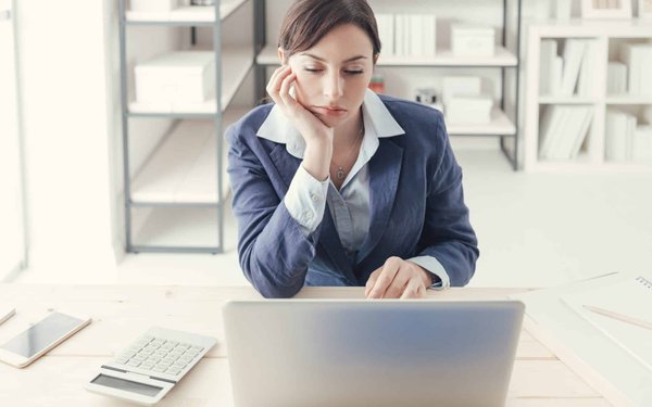 Quelles opportunités d'emploi en informatique sont disponibles à Saintes ?